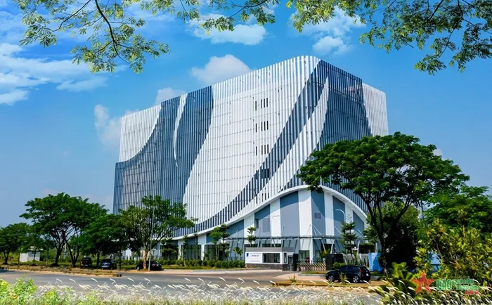 IDC – Hòa Lạc 2000 Racks